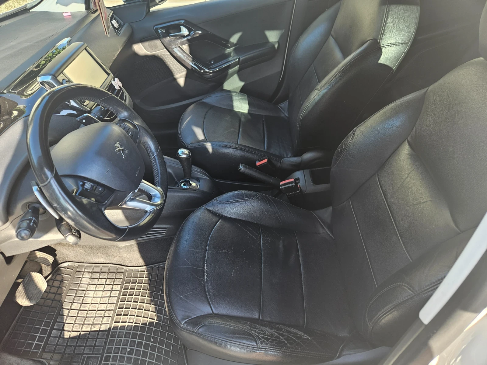 Peugeot 208 1.4 hdi | Mobile.bg � ����������� 8