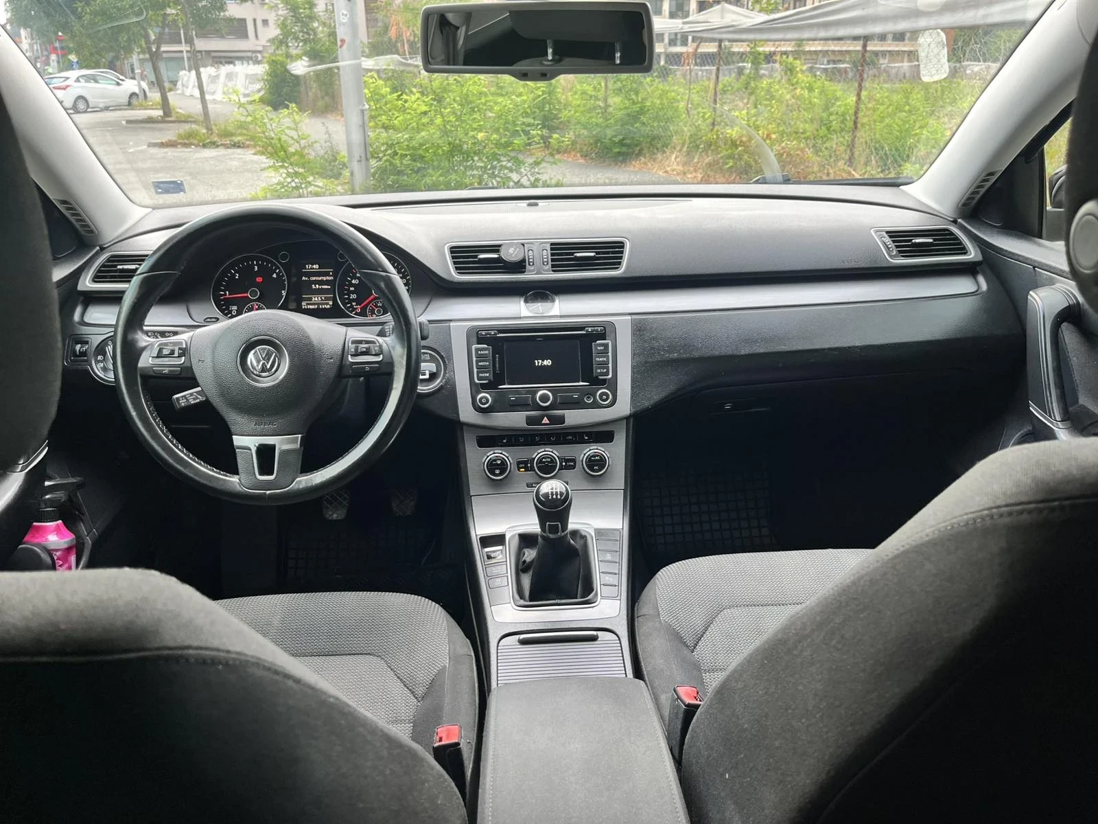VW Passat, снимка 15 - Автомобили и джипове - 55792007
