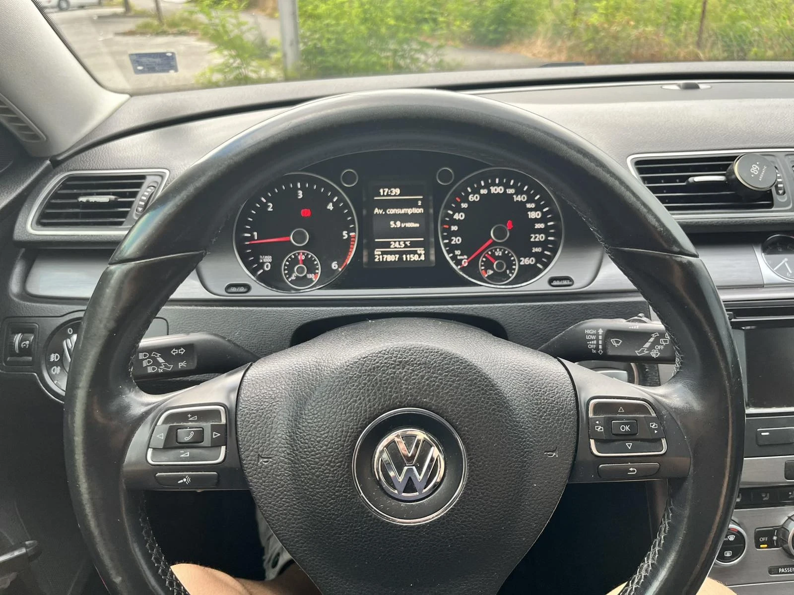 VW Passat, снимка 16 - Автомобили и джипове - 55792007