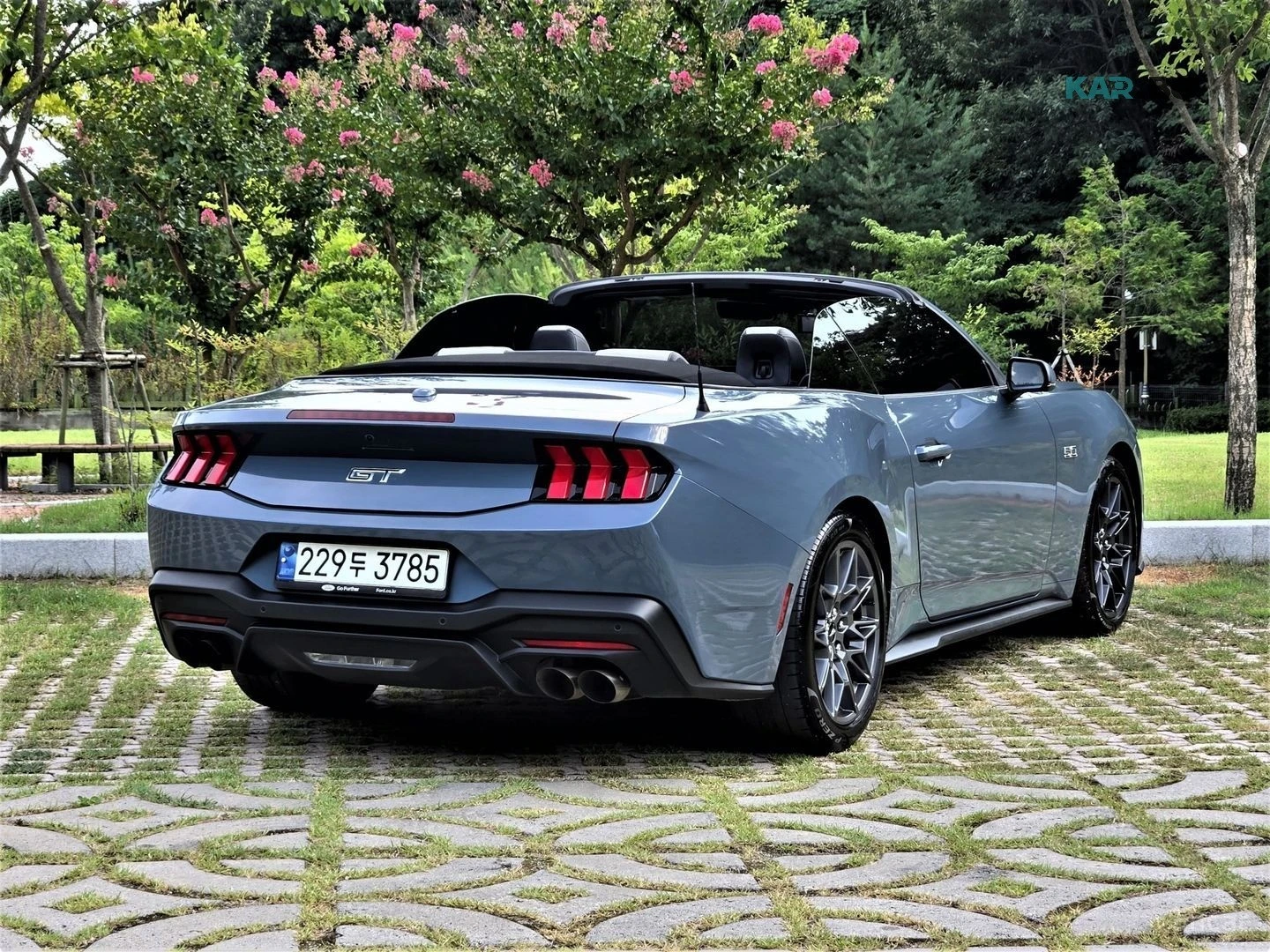 Ford Mustang 5.0L* PREMIUM* CABRIO* ОБДУХВ* ПОДГРЕВ* НАВИ* CAM , снимка 2 - Автомобили и джипове - 55932013
