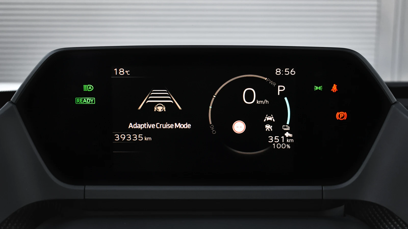 Toyota bZ4X Comfort 71.4 kWh BEV, снимка 12 - Автомобили и джипове - 56131520