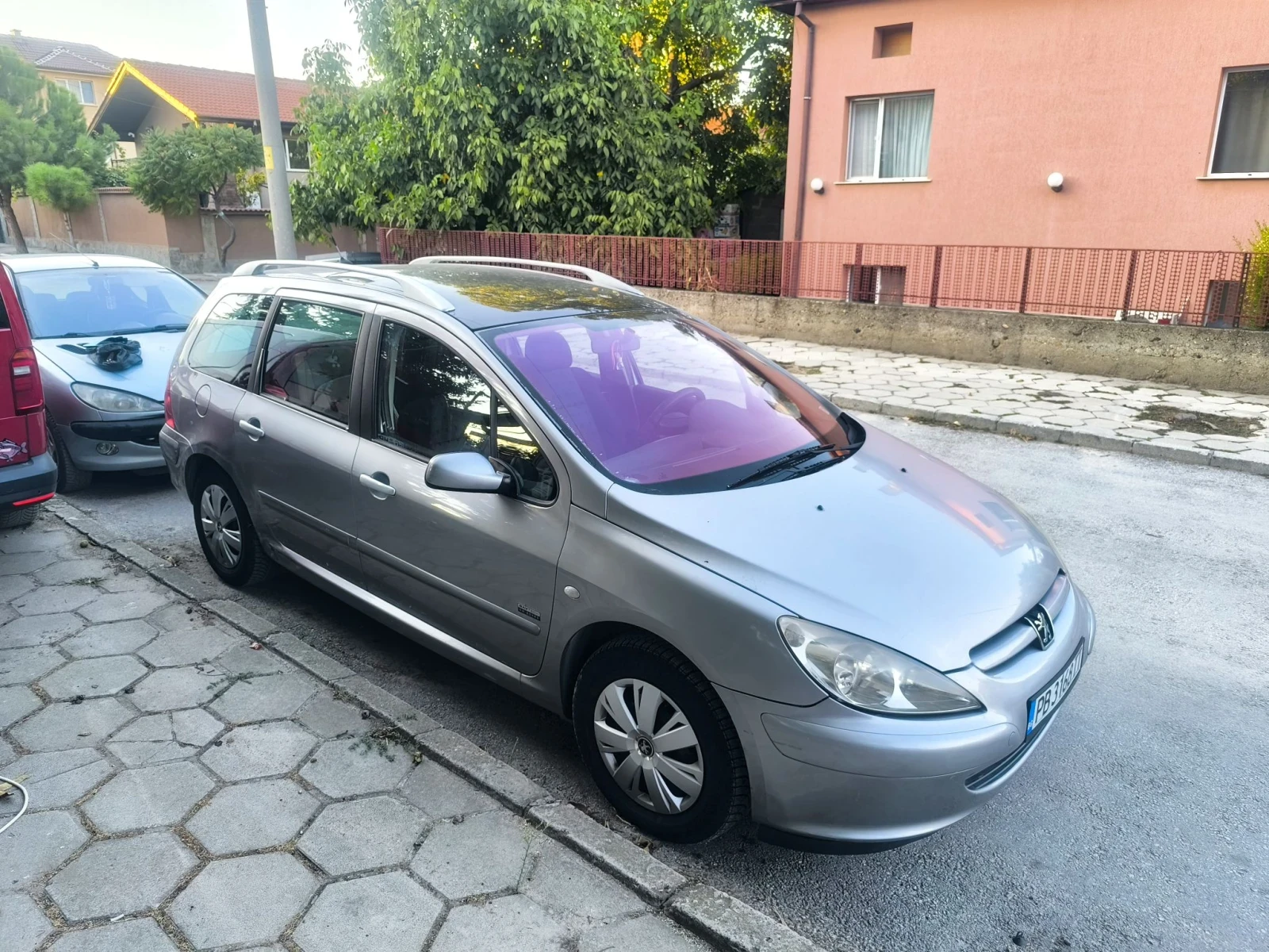 Peugeot 307 Комби, снимка 2 - Автомобили и джипове - 56153745