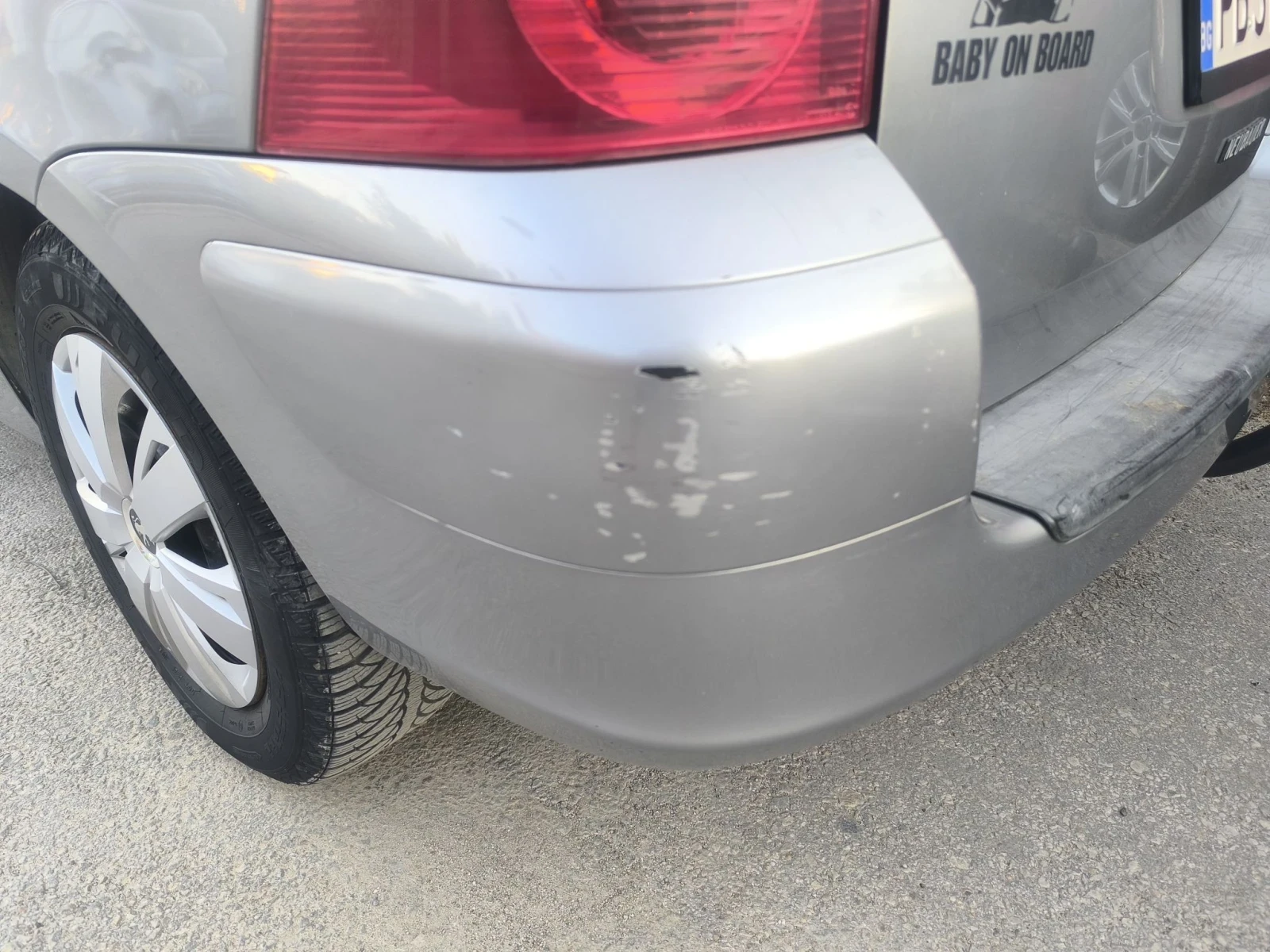 Peugeot 307 Комби, снимка 11 - Автомобили и джипове - 56153745