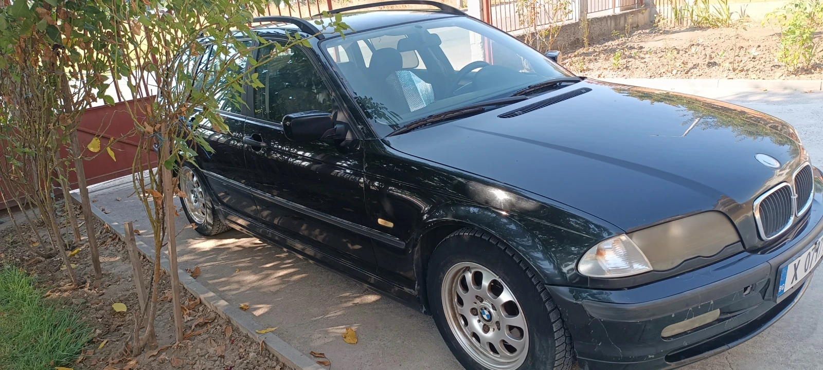 BMW 320, снимка 3 - Автомобили и джипове - 56281110
