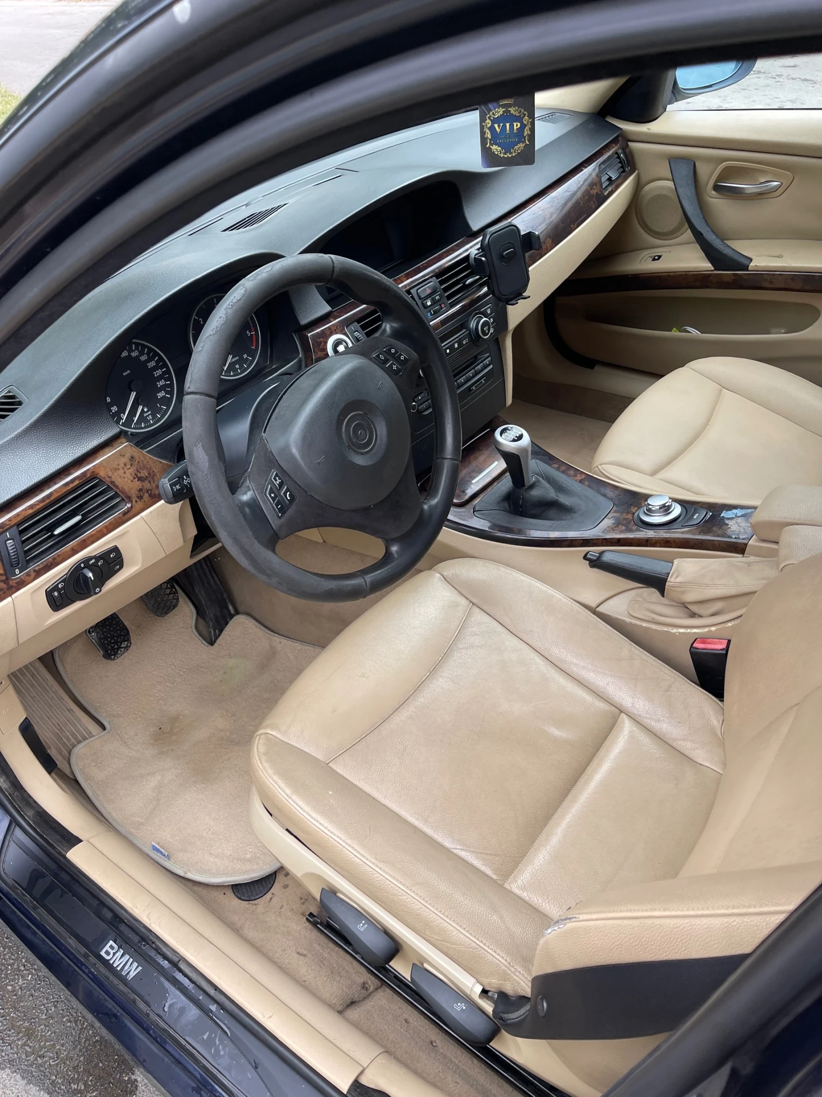 BMW 320 2.0, снимка 10 - Автомобили и джипове - 56675572