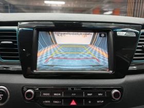 Kia Niro 64kw/204hp/Premium, снимка 16