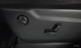 Jeep Grand cherokee 3.6* V6* 8ZF* ПОДГРЕВ* КАМЕРА* КЕЙЛЕС* ПАНОРАМА* , снимка 16