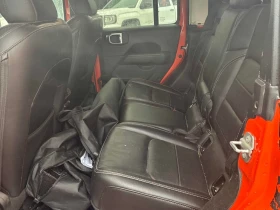 Jeep Gladiator * Overland * CARFAX * БЕЗ ПЪРВОНАЧАЛНА ВНОСКА, снимка 17