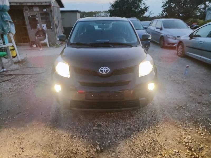 Toyota Urban Cruiser 1.3I, снимка 14 - Автомобили и джипове - 47796881