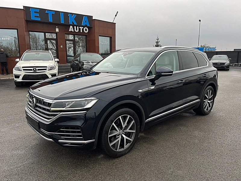 VW Touareg R LINE-LED-BIXENON-3D-NAVI-DISTRONIK-360 KAMERA-!!, снимка 3 - Автомобили и джипове - 48005690