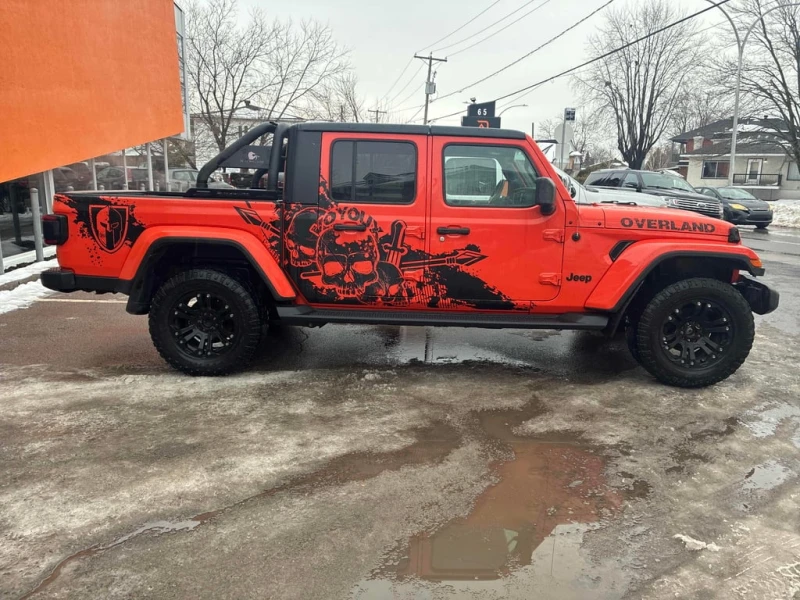 Jeep Gladiator * Overland * CARFAX * БЕЗ ПЪРВОНАЧАЛНА ВНОСКА, снимка 3 - Автомобили и джипове - 53110446