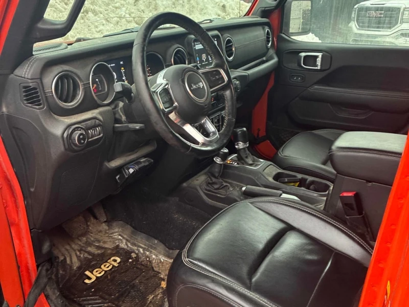 Jeep Gladiator * Overland * CARFAX * БЕЗ ПЪРВОНАЧАЛНА ВНОСКА, снимка 5 - Автомобили и джипове - 53110446