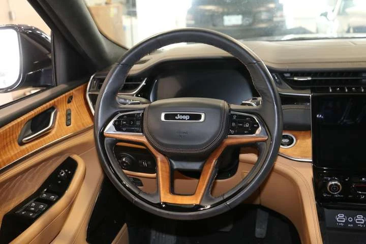 Jeep Grand cherokee SUMMIT RES  4X4 5.7L HEMI-NIGHTVISION| MASSAGE| NA, снимка 13 - Автомобили и джипове - 53726327