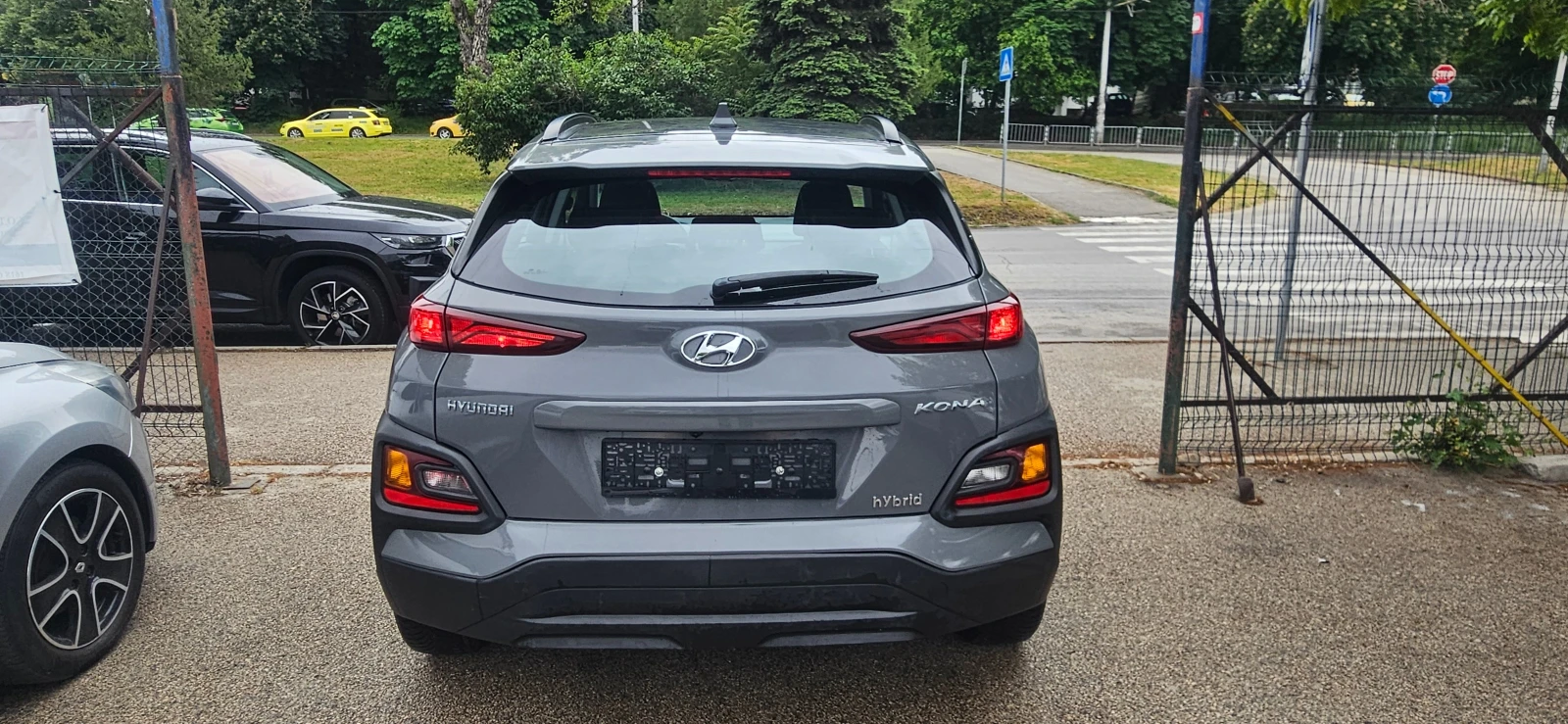 Hyundai Kona Hybrid  - изображение 7