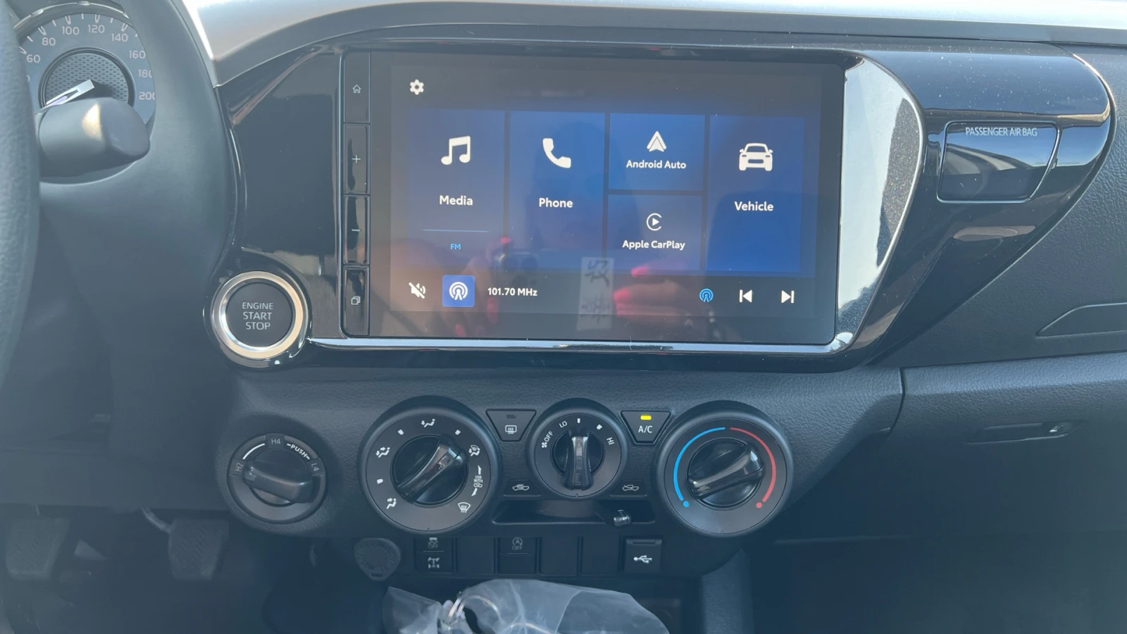 Toyota Hilux 2.8 D-4D MT COMFORT | Mobile.bg   16