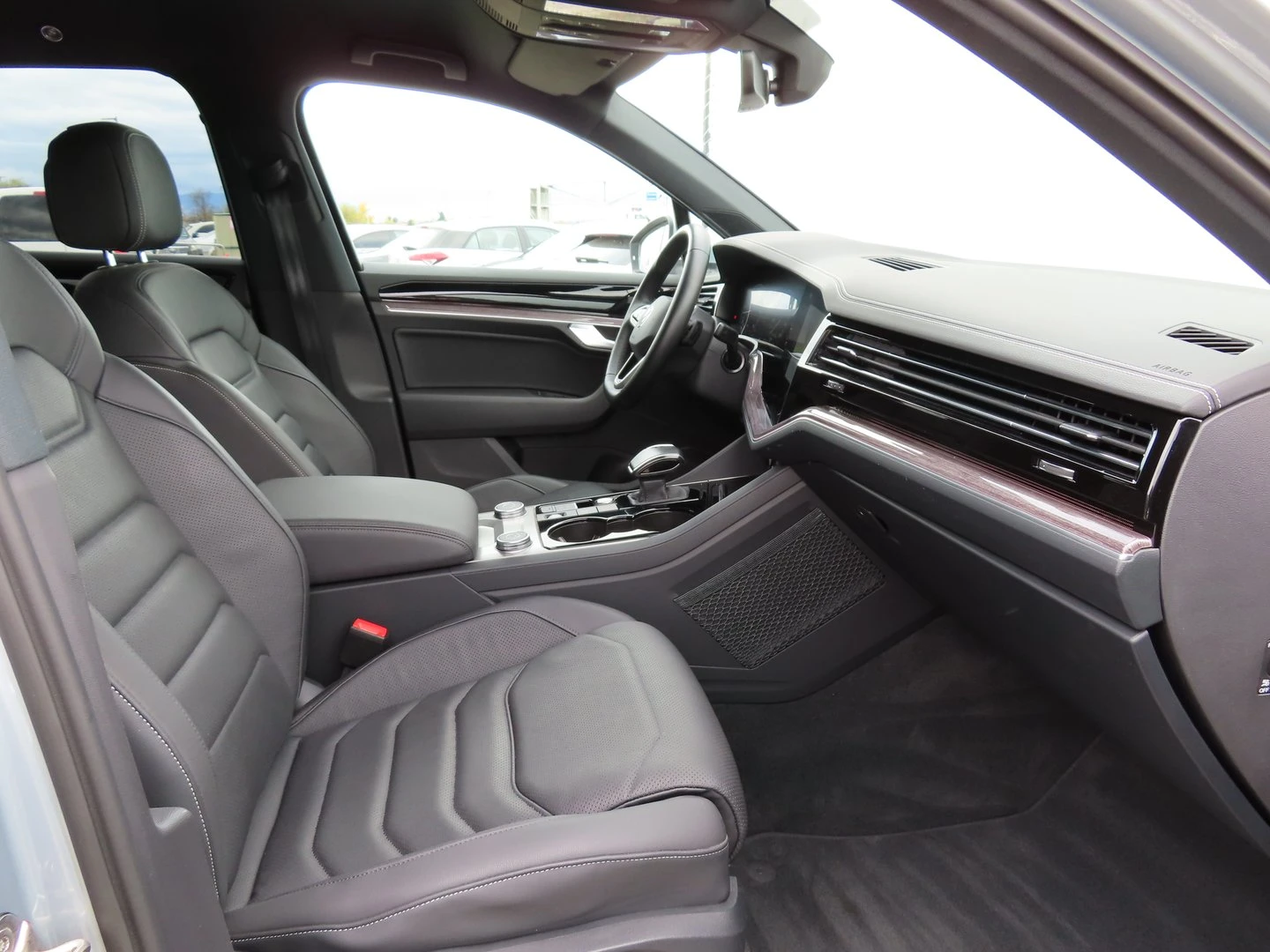 VW Touareg Elegance 3.0 V6 TDI SCR 4MOTION | Mobile.bg   6