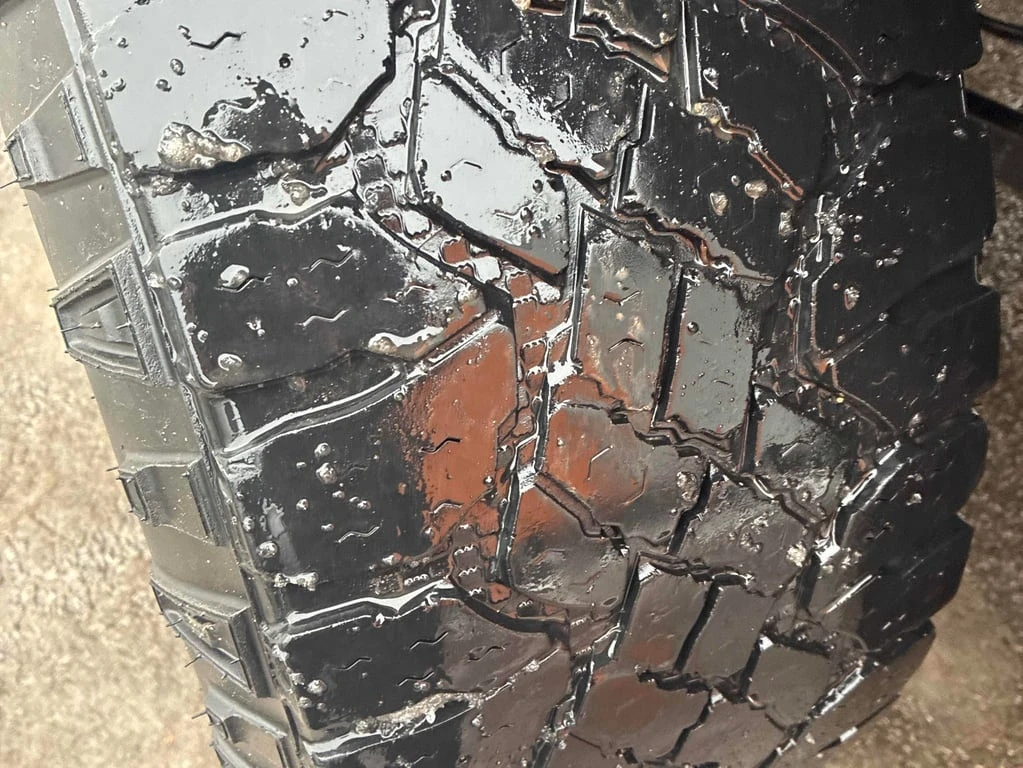 Jeep Gladiator * Overland * CARFAX * ��� ������������ ������ | Mobile.bg � ����������� 14