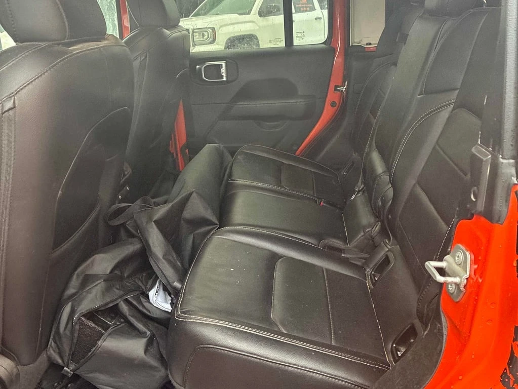 Jeep Gladiator * Overland * CARFAX * ��� ������������ ������ | Mobile.bg � ����������� 17