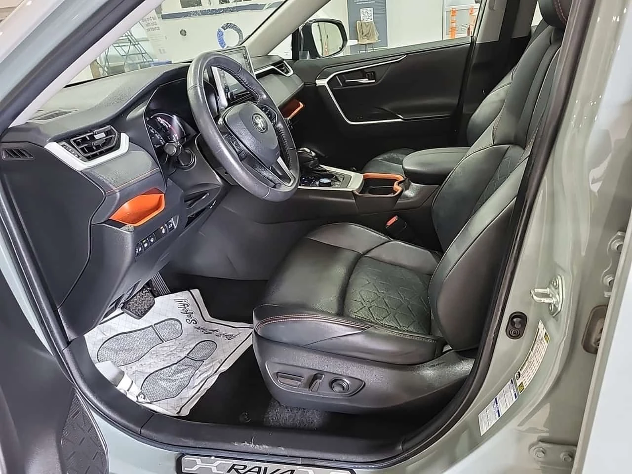 Toyota Rav4 * TRAIL * CARFAX * ���� �� �� | Mobile.bg � ����������� 8