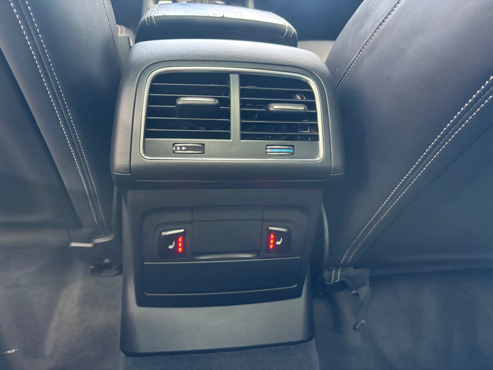 Audi SQ5, снимка 11 - Автомобили и джипове - 54156826