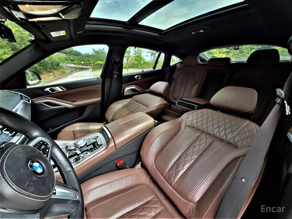 BMW X6 M* SPORT* LASER* ОБДУХВАНЕ* ДИСТРОНИК* МАСАЖ* , снимка 13 - Автомобили и джипове - 55422084