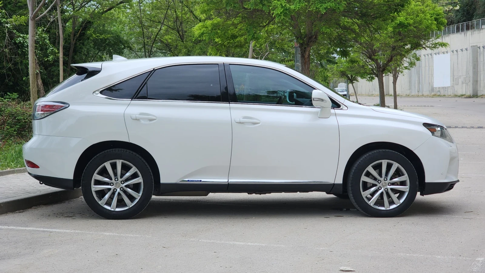Lexus RX 450h, снимка 8 - Автомобили и джипове - 55429608
