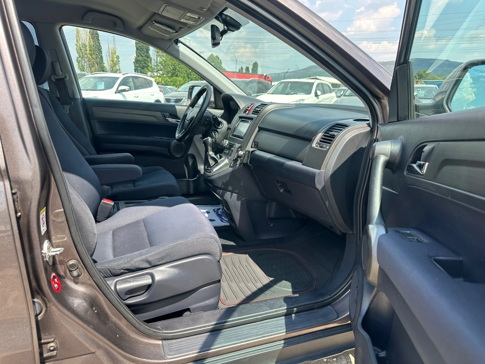 Honda Cr-v 2.0-FACELIFT-EURO5-РЪЧКА-НАвИ-КАМЕРА-1Г-ГАРАНЦИЯ, снимка 9 - Автомобили и джипове - 55587211