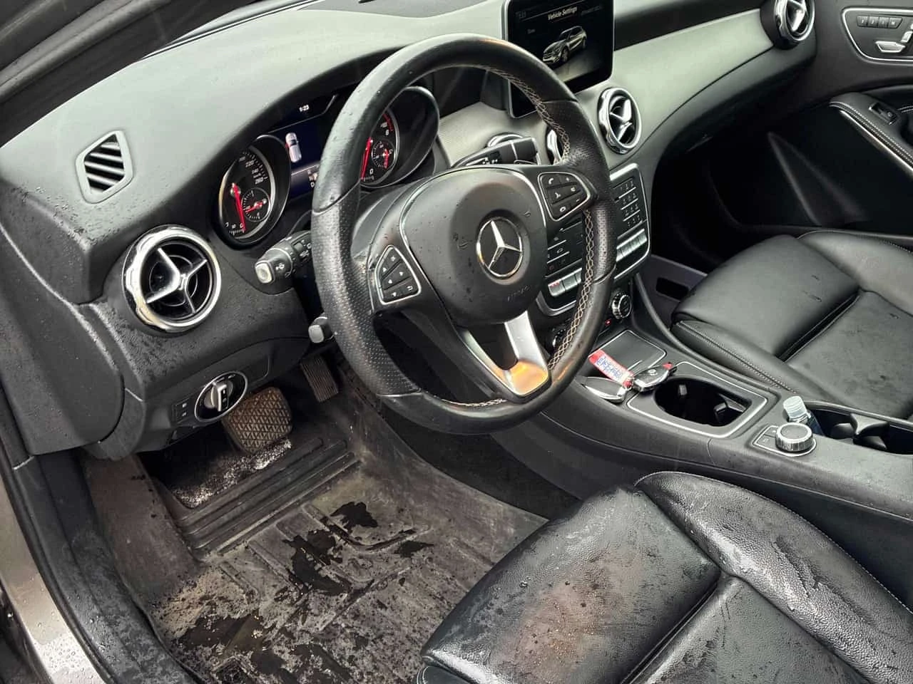 Mercedes-Benz GLA 250 * CARFAX * ����� �� ����������� | Mobile.bg � ����������� 5