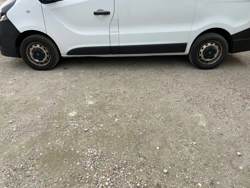 Opel Vivaro Bi-Turbo, снимка 6 - Бусове и автобуси - 48925308