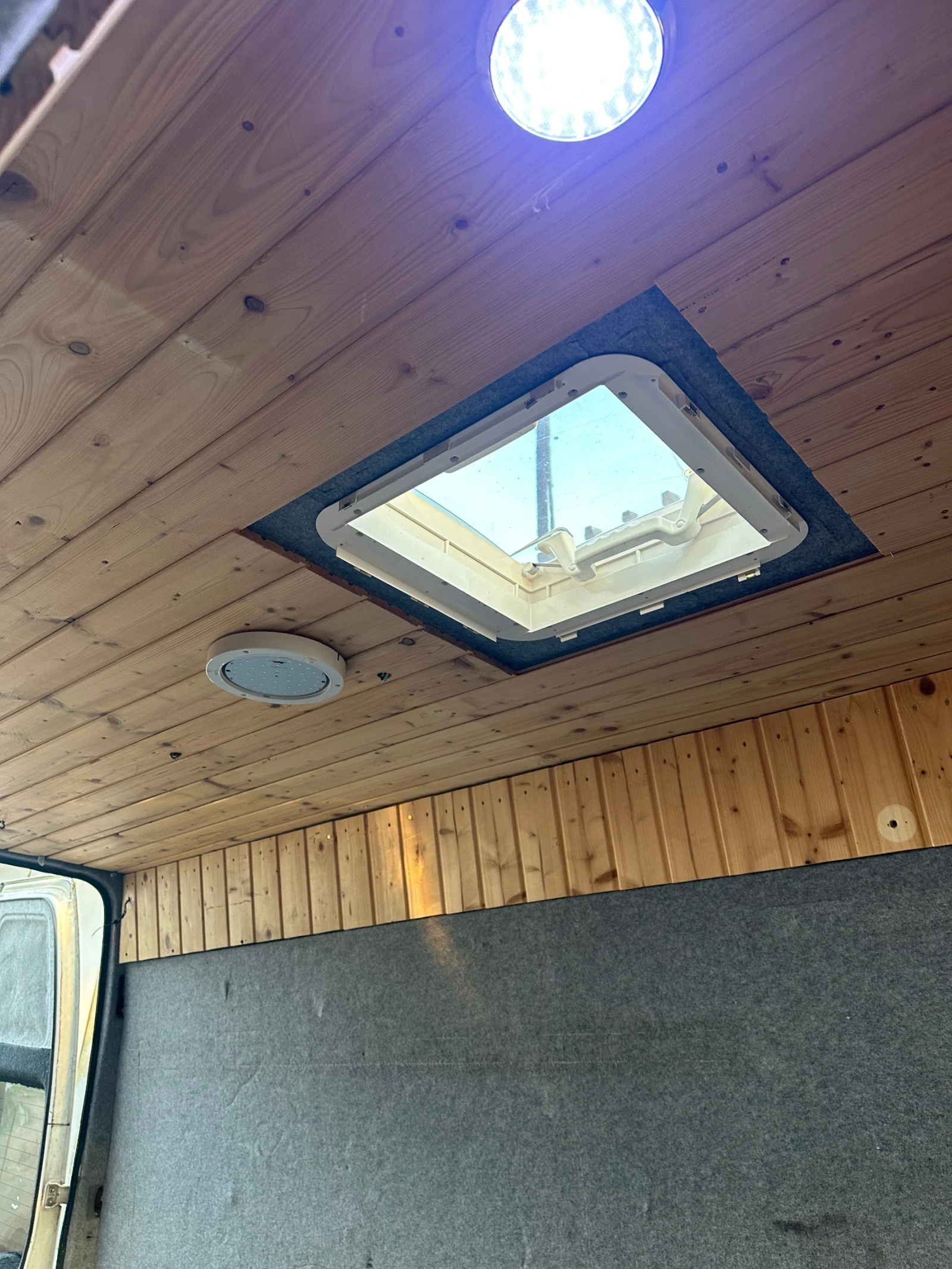 Ford Transit | Mobile.bg � ����������� 15