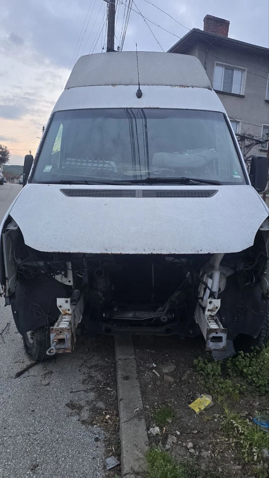 VW Crafter, снимка 4 - Бусове и автобуси - 54285675