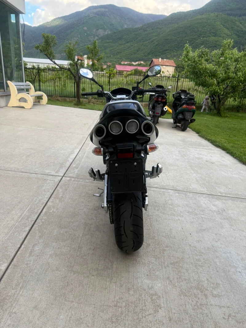 Suzuki Gsr PERFEKTEN 33000 km !!!, снимка 7 - Мотоциклети и мототехника - 50392641