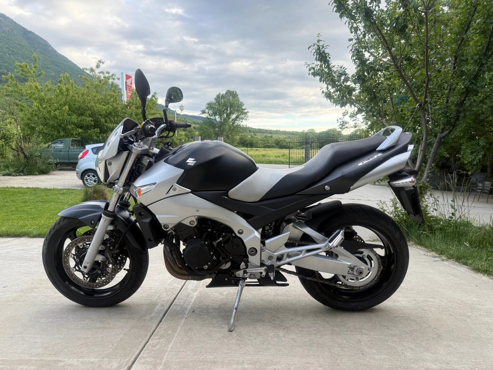 Suzuki Gsr PERFEKTEN 33000 km !!! - изображение 5