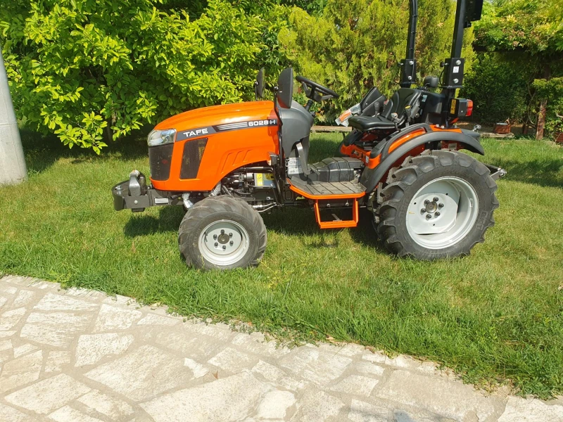 Трактор Tafe 6028 H&#10071;REVERSE, снимка 4 - Селскостопанска техника - 51245867