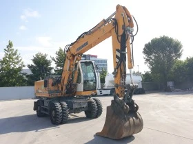  Liebherr A 900 C | Mobile.bg    12