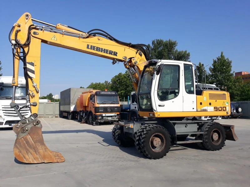 Багер Liebherr A 900 C, снимка 4 - Индустриална техника - 41484951