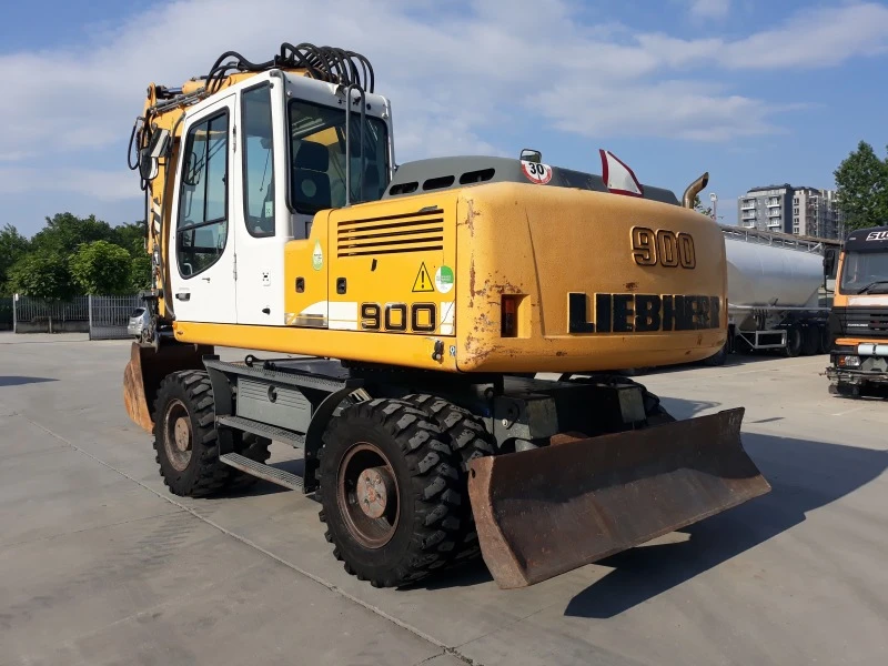 Багер Liebherr A 900 C, снимка 7 - Индустриална техника - 41484951