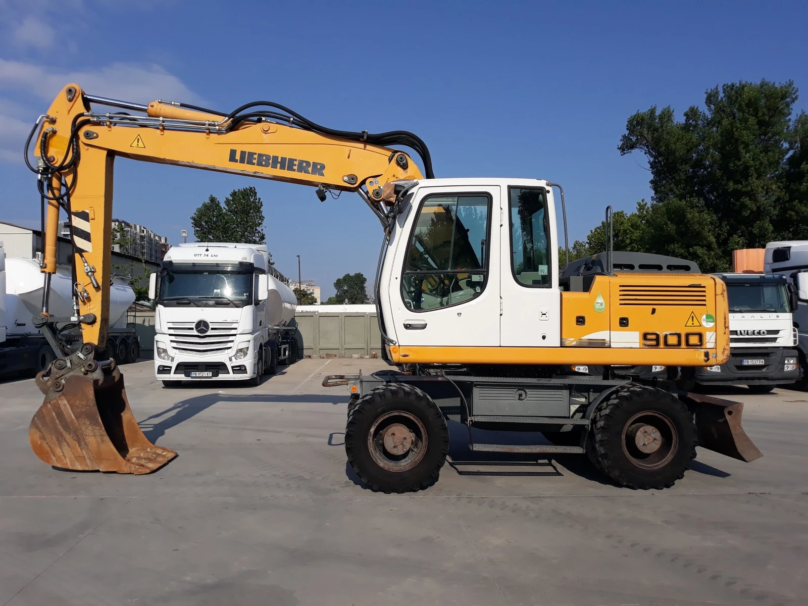 Багер Liebherr A 900 C - изображение 5