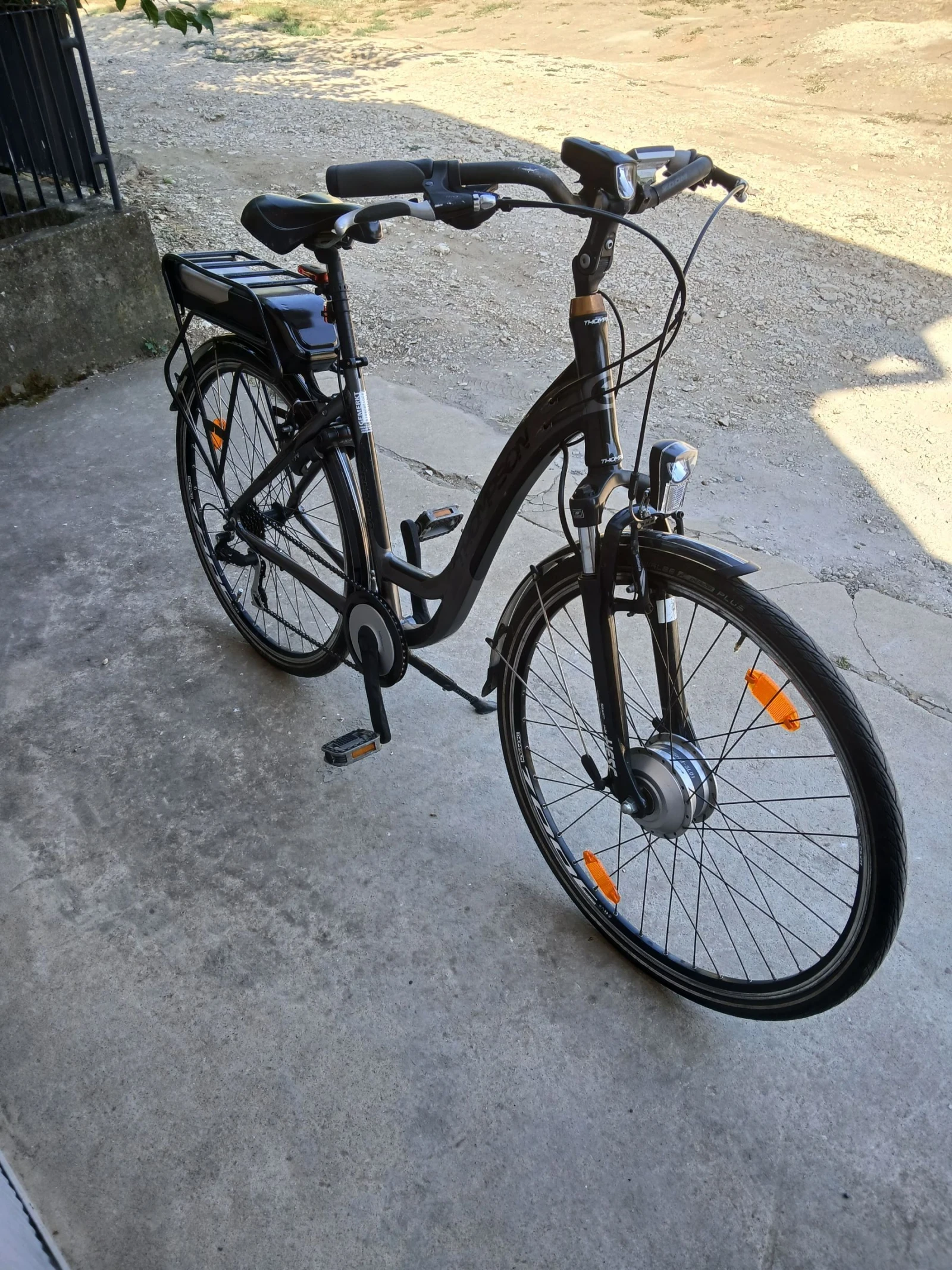 ������ Sthompson  | Mobile.bg � ����������� 4