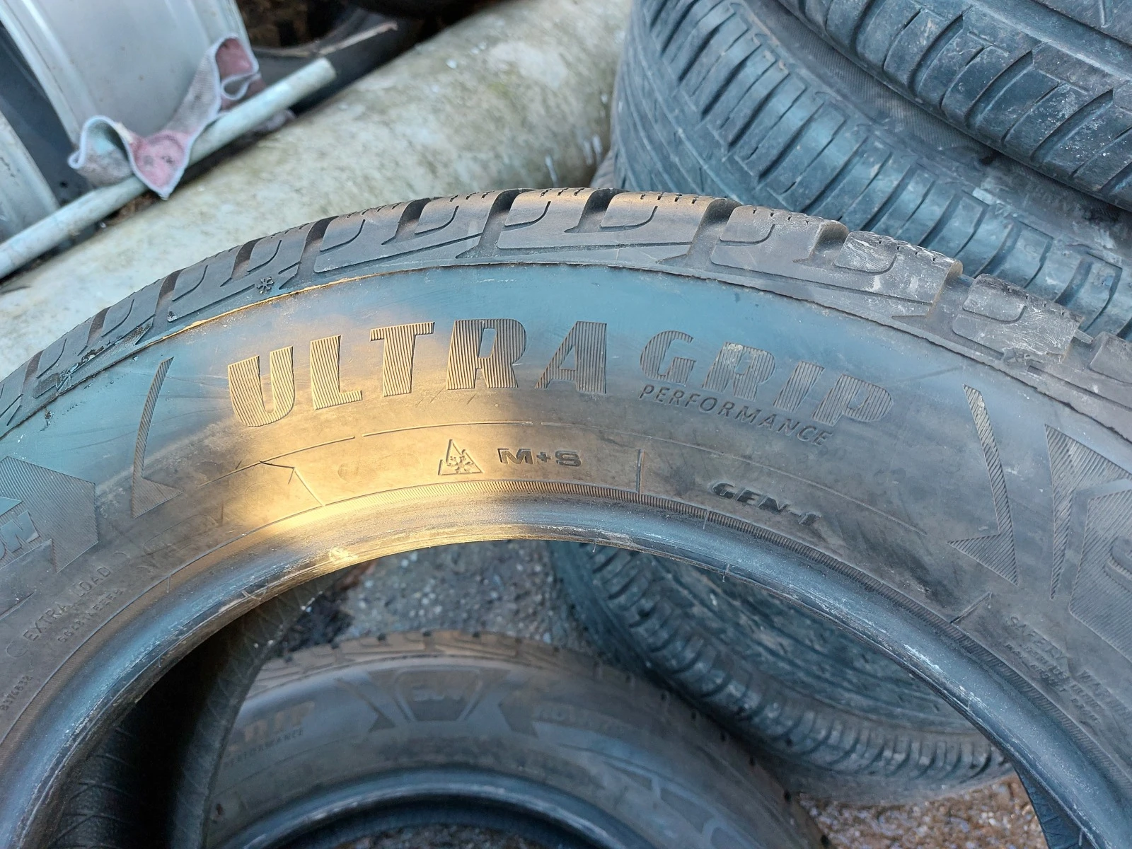 ���� 225/60R18 | Mobile.bg � ����������� 6