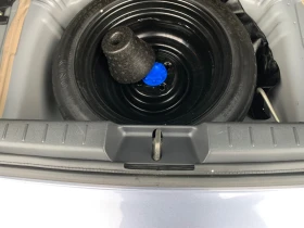 Toyota Yaris 1.0benzi/feslif, снимка 13