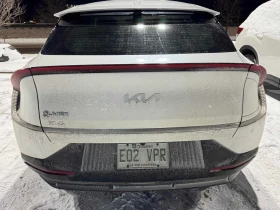 Kia EV6 * Land AWD * CARFAX * БЕЗ ПЪРВОНАЧАЛНА ВНОСКА, снимка 4