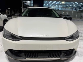 Kia EV6 * Land AWD * CARFAX * БЕЗ ПЪРВОНАЧАЛНА ВНОСКА, снимка 6