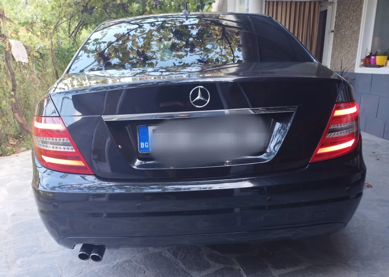 Mercedes-Benz C 200 7G Tronic, снимка 5 - Автомобили и джипове - 46859573