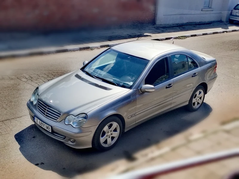 Mercedes-Benz C 200 2.2 122к.с, снимка 1 - Автомобили и джипове - 47352107