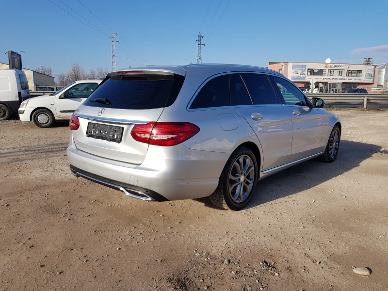 Mercedes-Benz C 220, снимка 5 - Автомобили и джипове - 48631331