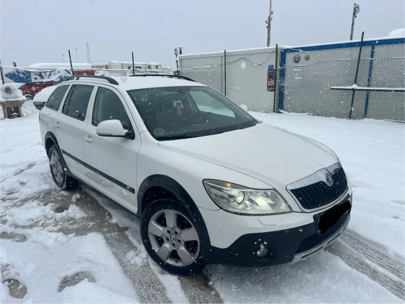 Skoda Octavia Scout 4x4, снимка 1 - Автомобили и джипове - 48639553