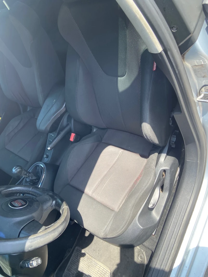 Seat Leon 1.9, снимка 12 - Автомобили и джипове - 51939587