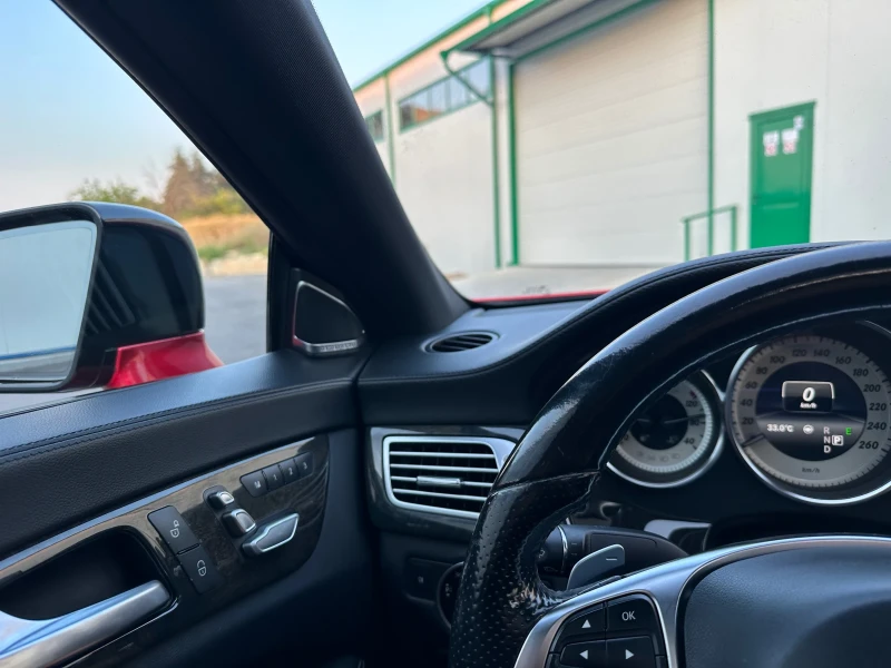 Mercedes-Benz CLS 350 * AMG* 6.3 PACK* ОБДУХВАНЕ* БАРТЕР* ЛИЗИН, снимка 14 - Автомобили и джипове - 52478050
