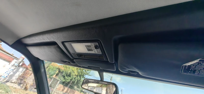 Mercedes-Benz 124 2.0Е, снимка 8 - Автомобили и джипове - 52299674